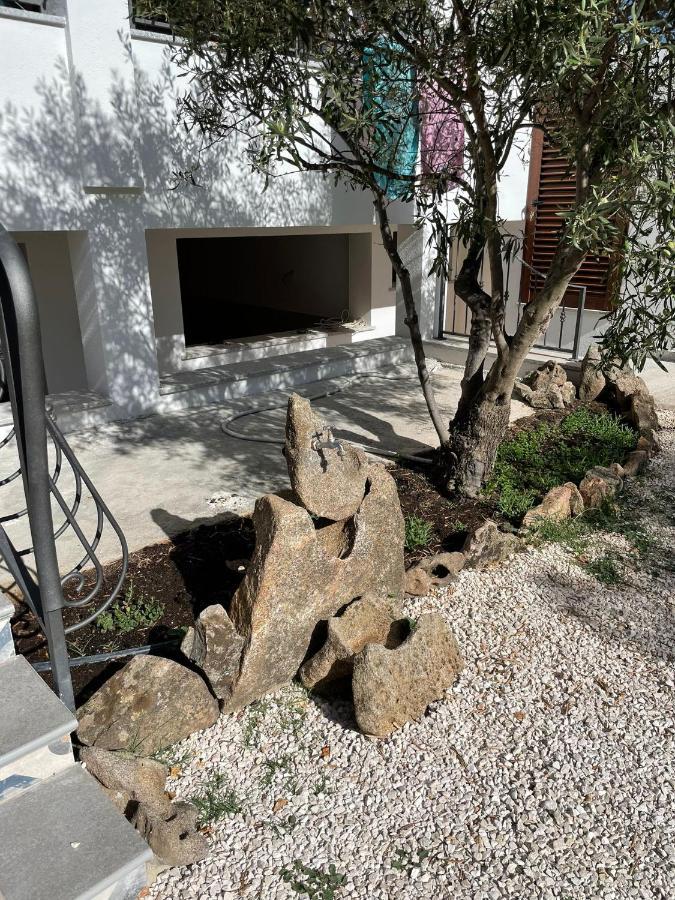 סיניסקולה Agriturismo "Pirastreri" מראה חיצוני תמונה