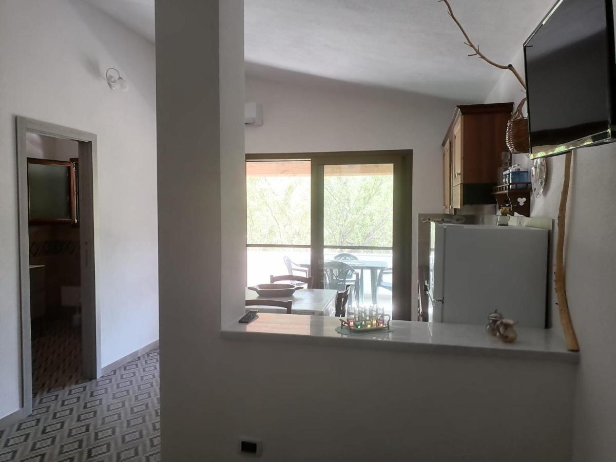 סיניסקולה Agriturismo "Pirastreri" מראה חיצוני תמונה