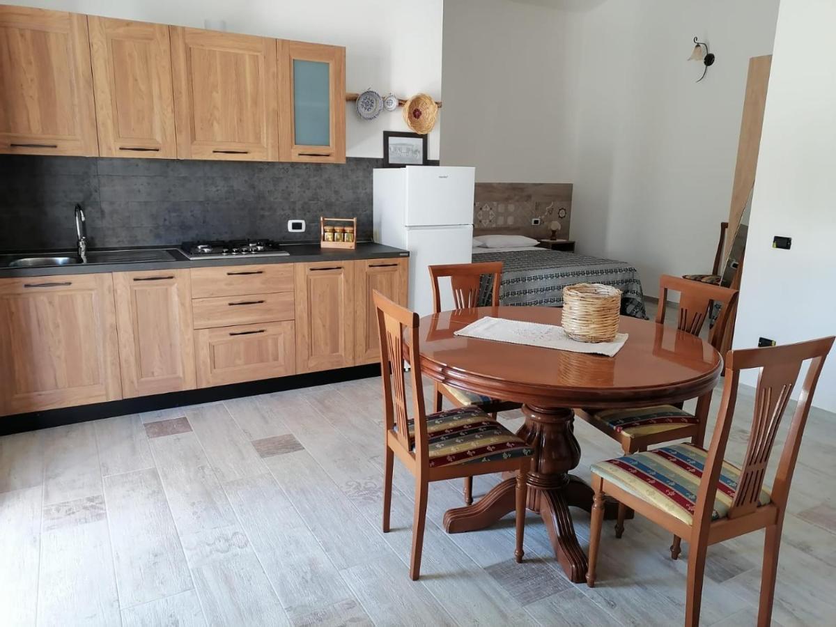 סיניסקולה Agriturismo "Pirastreri" מראה חיצוני תמונה