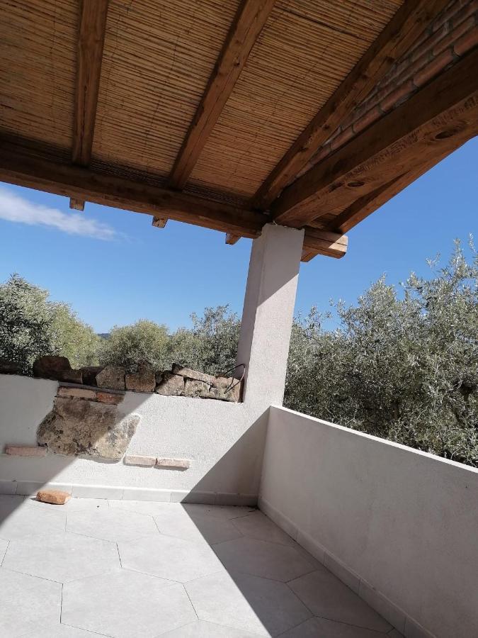 סיניסקולה Agriturismo "Pirastreri" מראה חיצוני תמונה